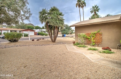 2642 E Claire Dr, Phoenix, AZ 85032 - photo 7