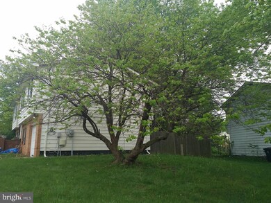 5501 Kershaw St, District Heights, MD 20747 - photo 2