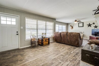 1001 Seven Oaks Rd, Bonham, TX 75418 - photo 6