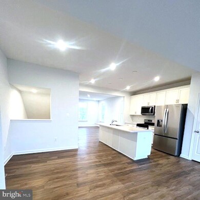 11 Abigail St, Charles Town, WV 25414 - photo 3