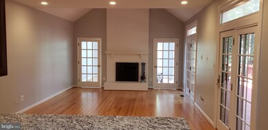 9400 Meadow Crossing Way, Fairfax Station, VA 22039 - photo 7