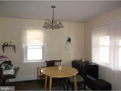 241 W Ashland St, Doylestown, PA 18901 - photo 6