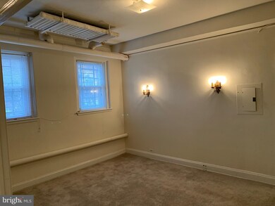300a E University Pkwy unit G2, Baltimore, MD 21218 - photo 3