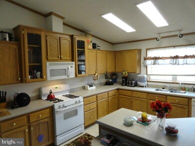 234 Edward Ln, Lothian, MD 20711 - photo 4