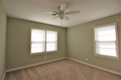 717 N Union St, Whitesboro, TX 76273 - photo 7