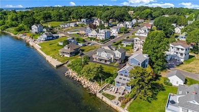 54 Burnett Rd, Warwick, RI 02889 - photo 3