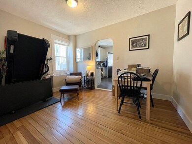 565 Somerville Ave unit 2L, Somerville, MA 02143 - photo 4