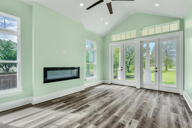 109 Bowie Dr, Gainesville, TX 76240 - photo 5