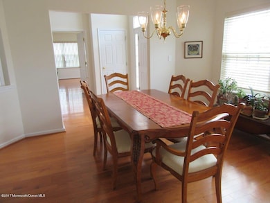 274 Valencia Dr, Monroe Township, NJ 08831 - photo 4