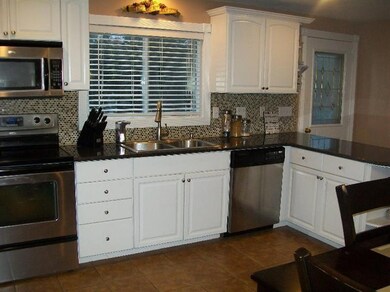 6 Julius Rd, Teaticket, MA 02536 - photo 7