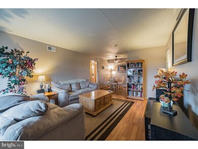 Altemus Farms unit O11, Brookhaven, PA 19015 - photo 6