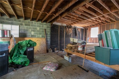 4406 Naomi Dr, Toledo, OH 43623 - photo 5