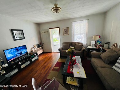 93C2E644-2A2E-407C-A55D-3934B7862205