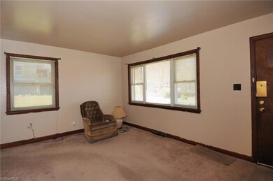 1638 E Twenty Third St, Winston Salem, NC 27101 - photo 2