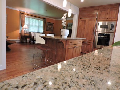 19 Walker Ct, Greenwich, CT 06831 - photo 6