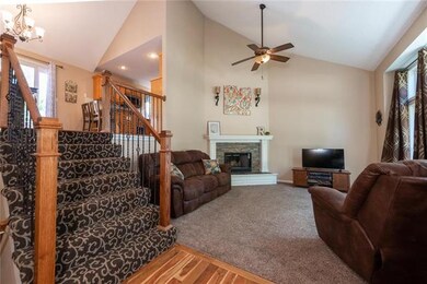 5615 Brownridge Dr, Shawnee, KS 66218 - photo 4