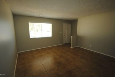 1120 S Lilac Cir unit 1, Mesa, AZ 85204 - photo 4