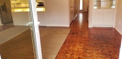 10250 Briar Forest Dr unit 23/5, Houston, TX 77042 - photo 4