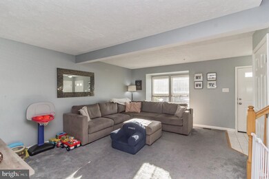 526 Macintosh Cir, Joppa, MD 21085 - photo 4