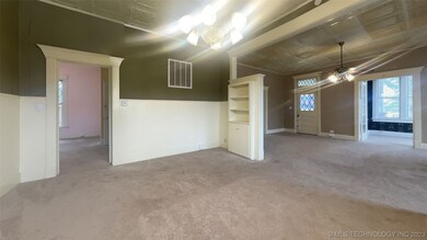 323 E Adams Ave, McAlester, OK 74501 - photo 7