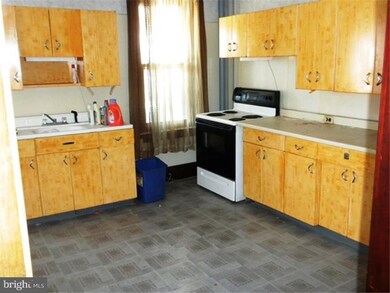 624 N Reading Ave, New Berlinville, PA 19545 - photo 3