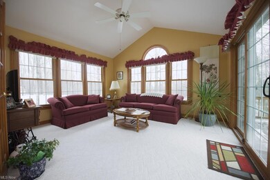 90 Greentree Cir, Aurora, OH 44202 - photo 6