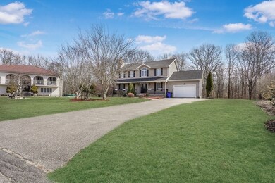 405 Blossom Hill Dr, Westport, MA 02790 - photo 2