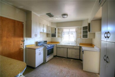 2507 Memphis Ave, El Paso, TX 79930 - photo 6