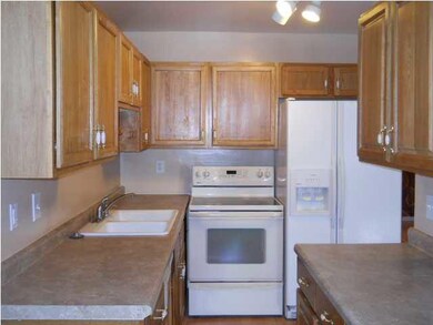 Kitchen/Dinning room Combo View 3.