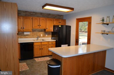 3650 Hollyberry Dr, Huntingtown, MD 20639 - photo 7