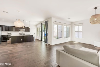 10428 E Nopal Ave-3