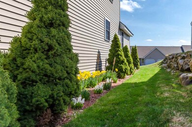 4 Gerrys Way, Milford, NH 03055 - photo 2