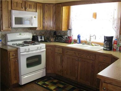 Kitchen. Kitchen remodeled in 2007 with new cabine