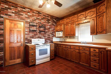 243 E Main St Midway UT 84049-005-035-24
