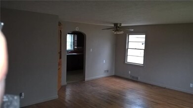 535 Raines St, Plainfield, IN 46168 - photo 3