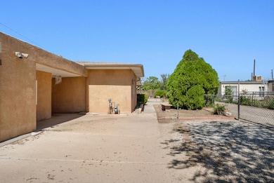 10426 4th St NW unit D, Albuquerque, NM 87114 - photo 2