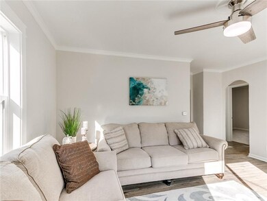 4040 8th Place, Des Moines, IA 50313 - photo 5