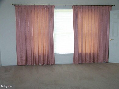 7104 Destiny Ln, Fredericksburg, VA 22407 - photo 4