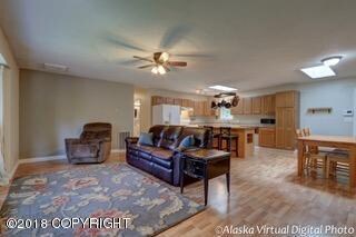 Living/DiningArea