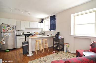 6147 N Richmond St, Chicago, IL 60659 - photo 4