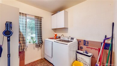 7716 304th St E, Graham, WA 98338 - photo 5