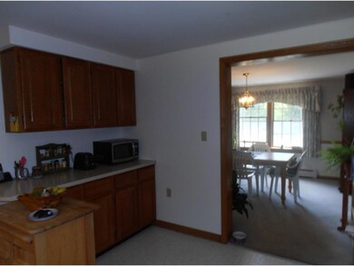 72 Meeting Hill Rd, Hillsborough, NH 03244 - photo 7