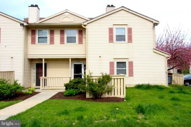 20058 Appledowre Cir, Germantown, MD 20876 - photo 2