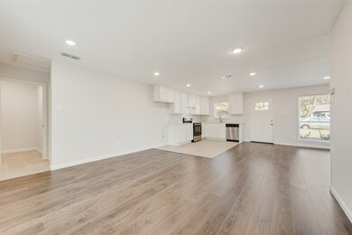 1222 Athens Dr, Mesquite, TX 75149 - photo 7