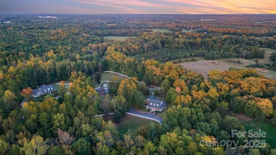 406 Duck Creek Ln, Indian Trail, NC 28079 - photo 4