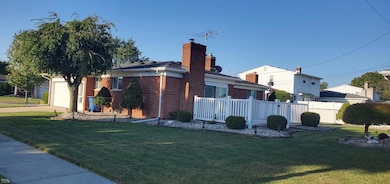 11357 Geoffry Dr, Warren, MI 48093 - photo 5