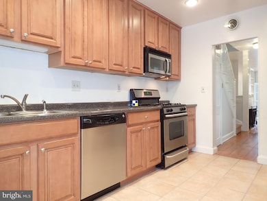 216 E Cross St, Baltimore, MD 21230 - photo 3