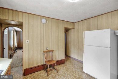 1355 Butter Ln, Reading, PA 19606 - photo 6