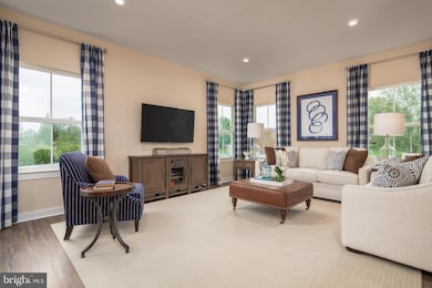 2014 Caracas Blvd, Martinsburg, WV 25403 - photo 5