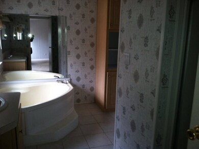 147 Lois Cir, Gray, GA 31032 - photo 7